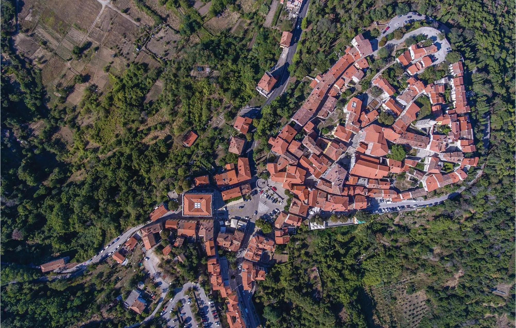 3 Bedroom Nice Home In Breg Raša المظهر الخارجي الصورة